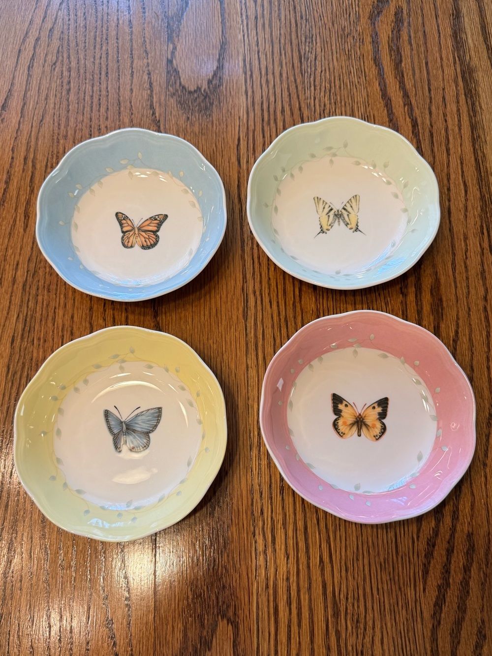 Lenox Butterfly Meadow Fruit Bowls - Set of 4 EUC